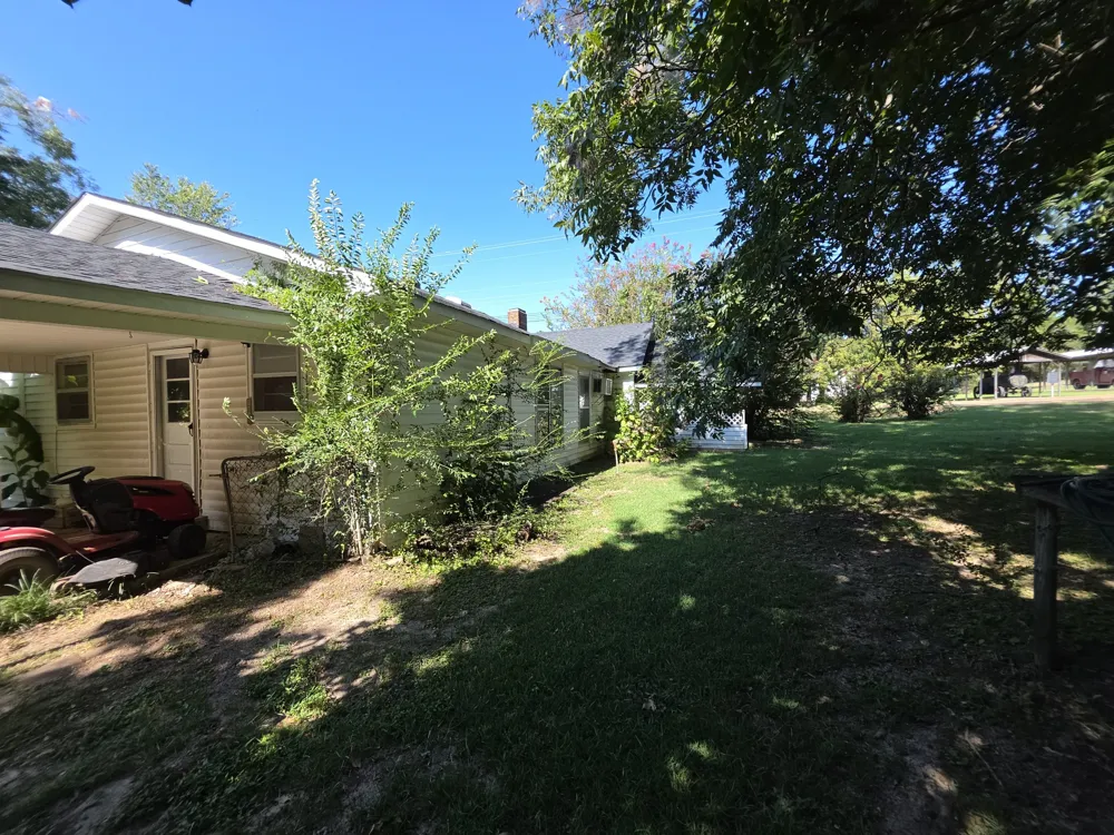 7110 Highway 18 S Hickory Valley, TN 38042