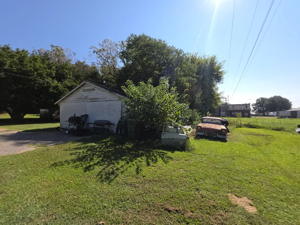 7110 Highway 18 S Hickory Valley, TN 38042