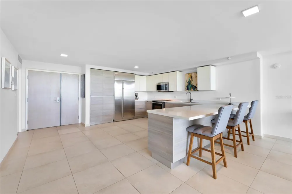 25 MUNOZ RIVERA AVENUE #414 San Juan, PR 00901