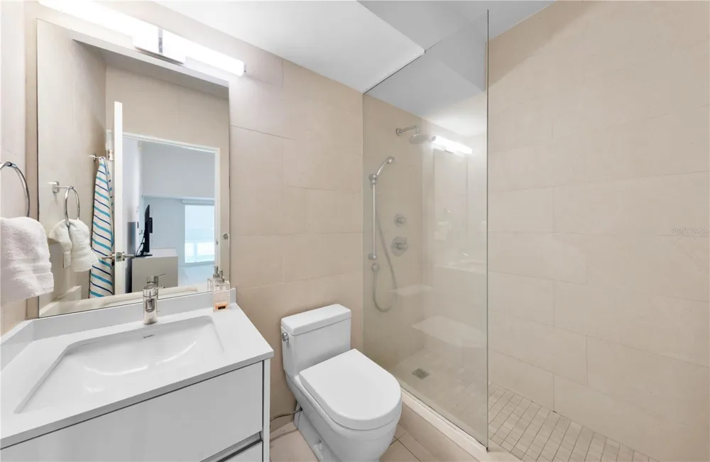 25 MUNOZ RIVERA AVENUE #414 San Juan, PR 00901