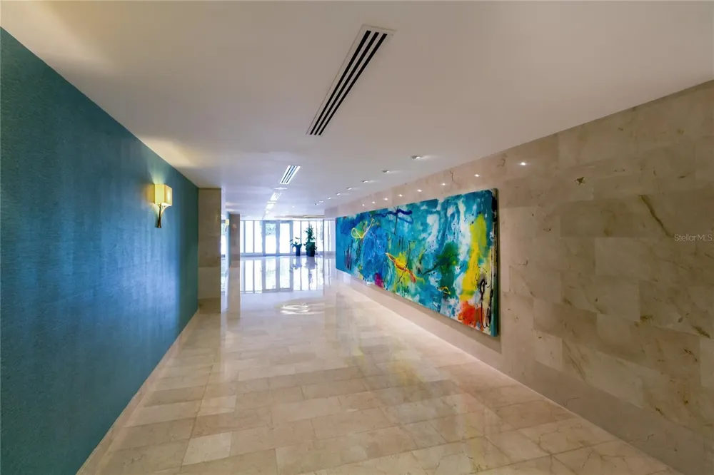 25 MUNOZ RIVERA AVENUE #414 San Juan, PR 00901