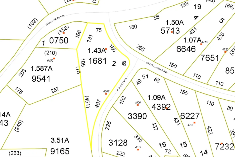 4707 Crystal Falls Avenue Hickory, NC 28601