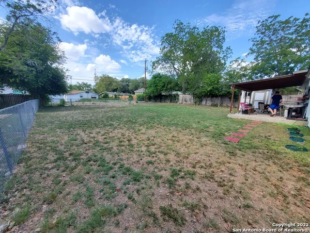 1107 ADA ST San Antonio, TX 78223