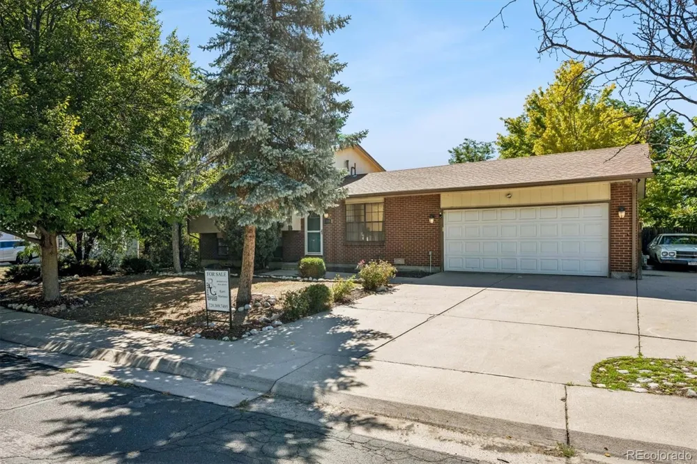 1858 E 98th Avenue Thornton, CO 80229