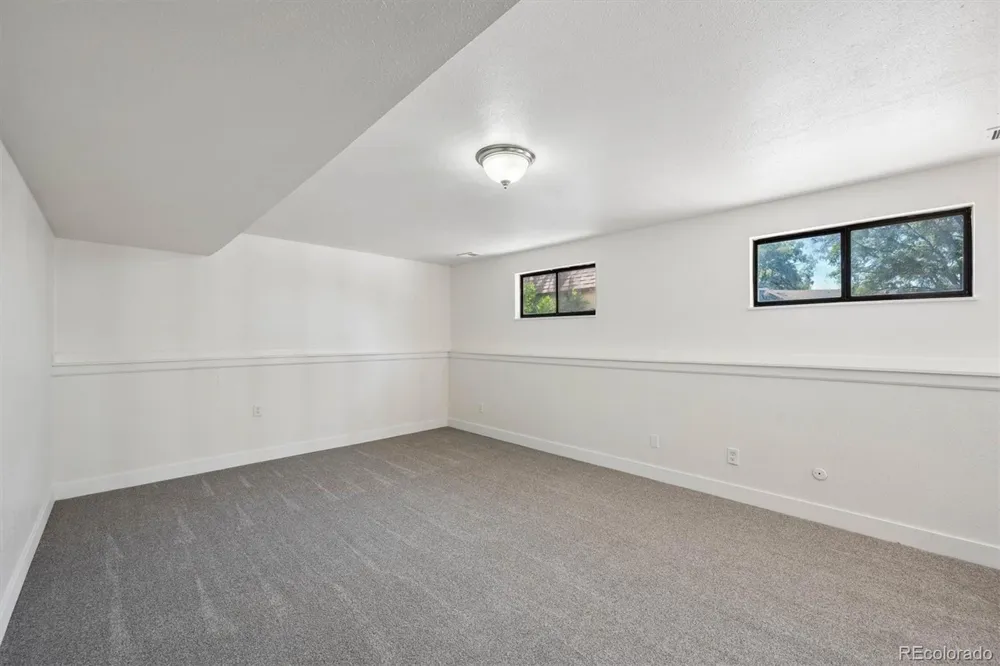 1858 E 98th Avenue Thornton, CO 80229