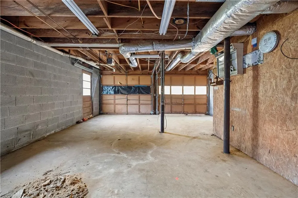 229 Holly Creek Way Woodstock, GA 30188