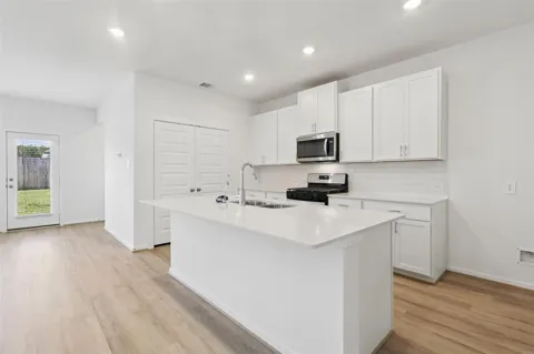 1304 Anacapa Street