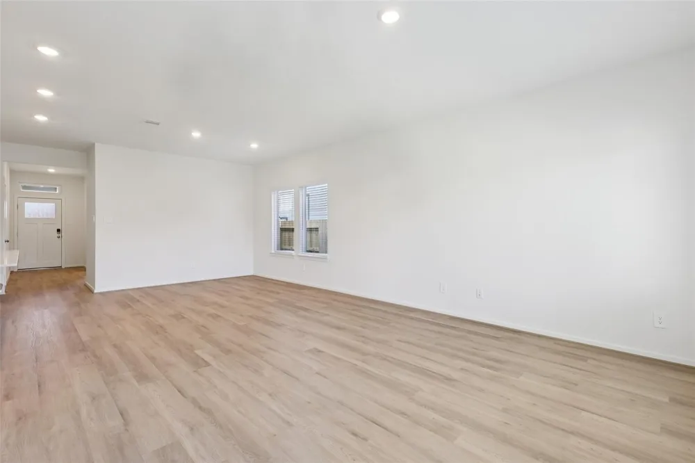 1304 Anacapa Street Huffman, TX 77336