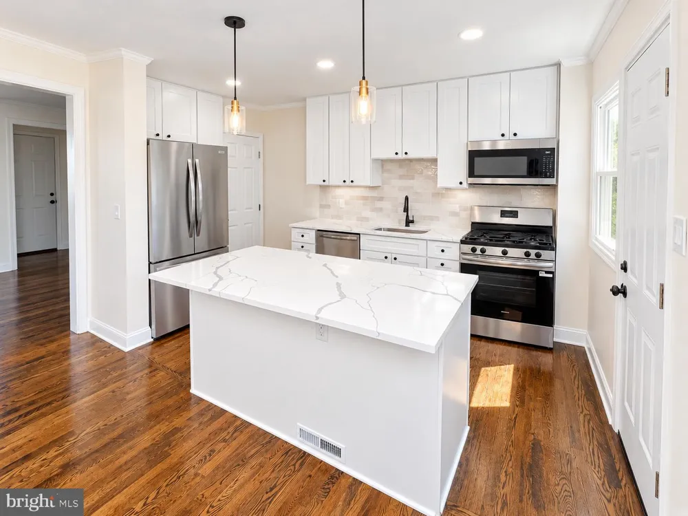 1108 NEWFIELD ROAD Gwynn Oak, MD 21207