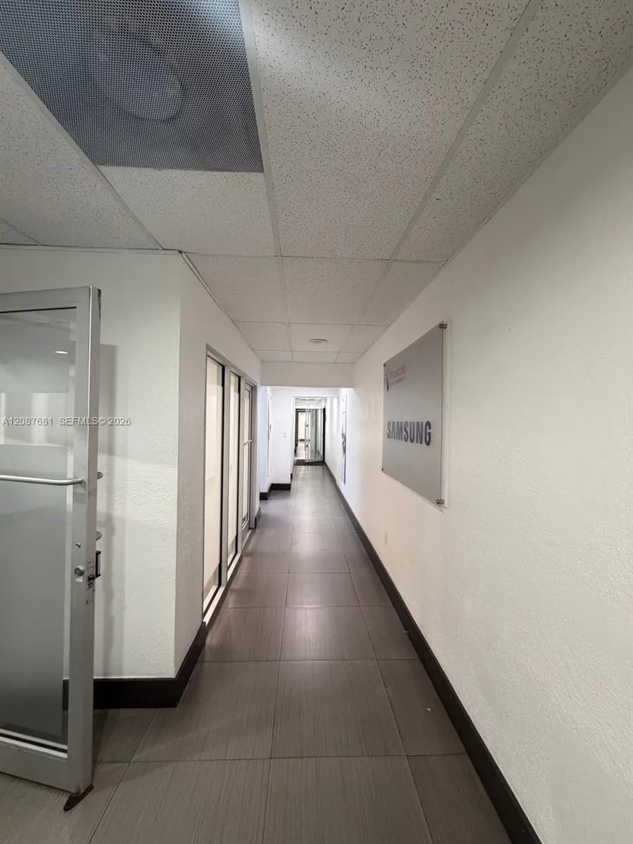 10850 NW 27th St Doral, FL 33172