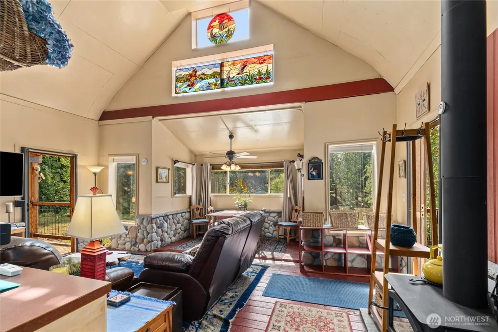 760 Wagon Wheel Rd. Cle Elum, WA 98922