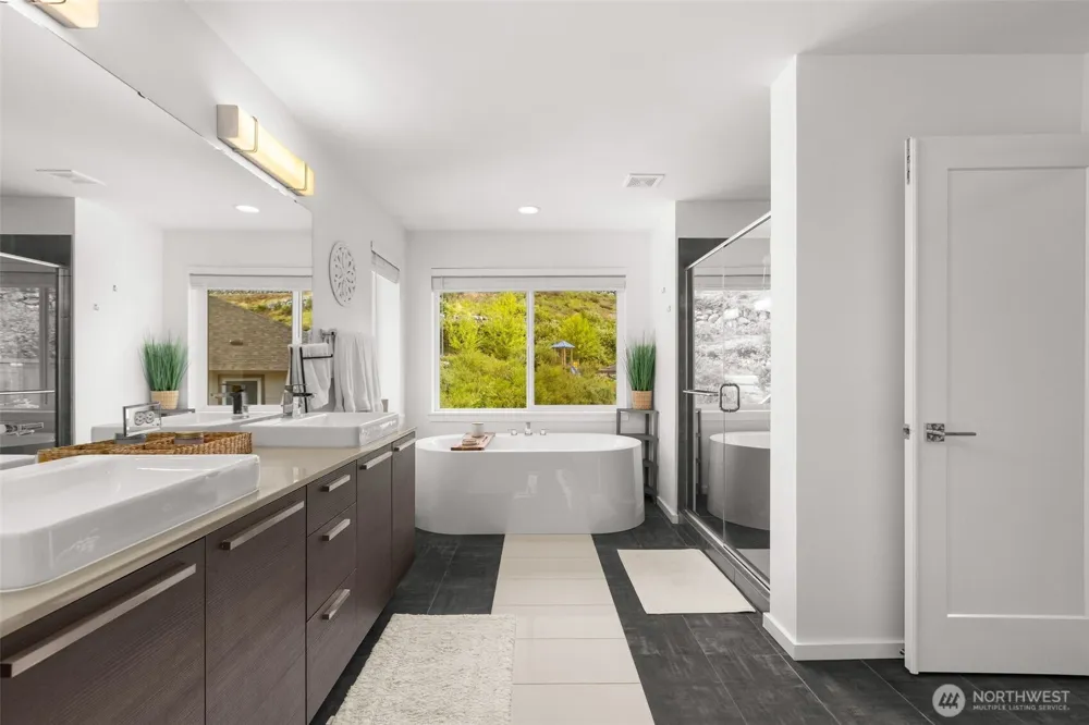 2707 162nd Avenue Ct E Lake Tapps, WA 98391