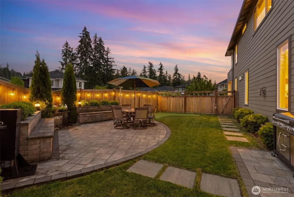 2707 162nd Avenue Ct E Lake Tapps, WA 98391
