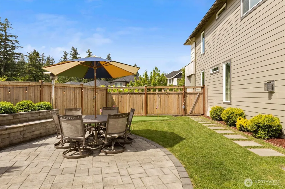 2707 162nd Avenue Ct E Lake Tapps, WA 98391