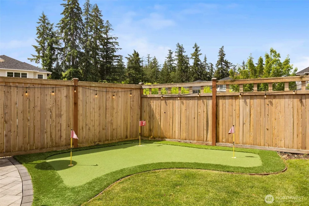 2707 162nd Avenue Ct E Lake Tapps, WA 98391