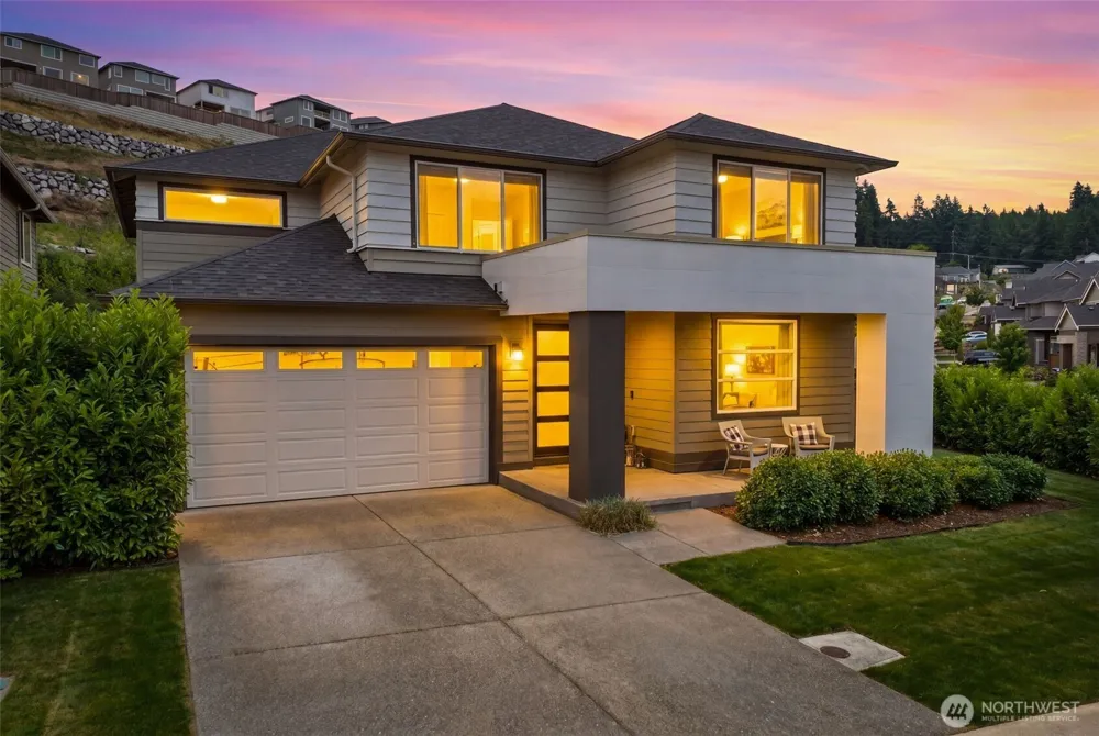 2707 162nd Avenue Ct E Lake Tapps, WA 98391