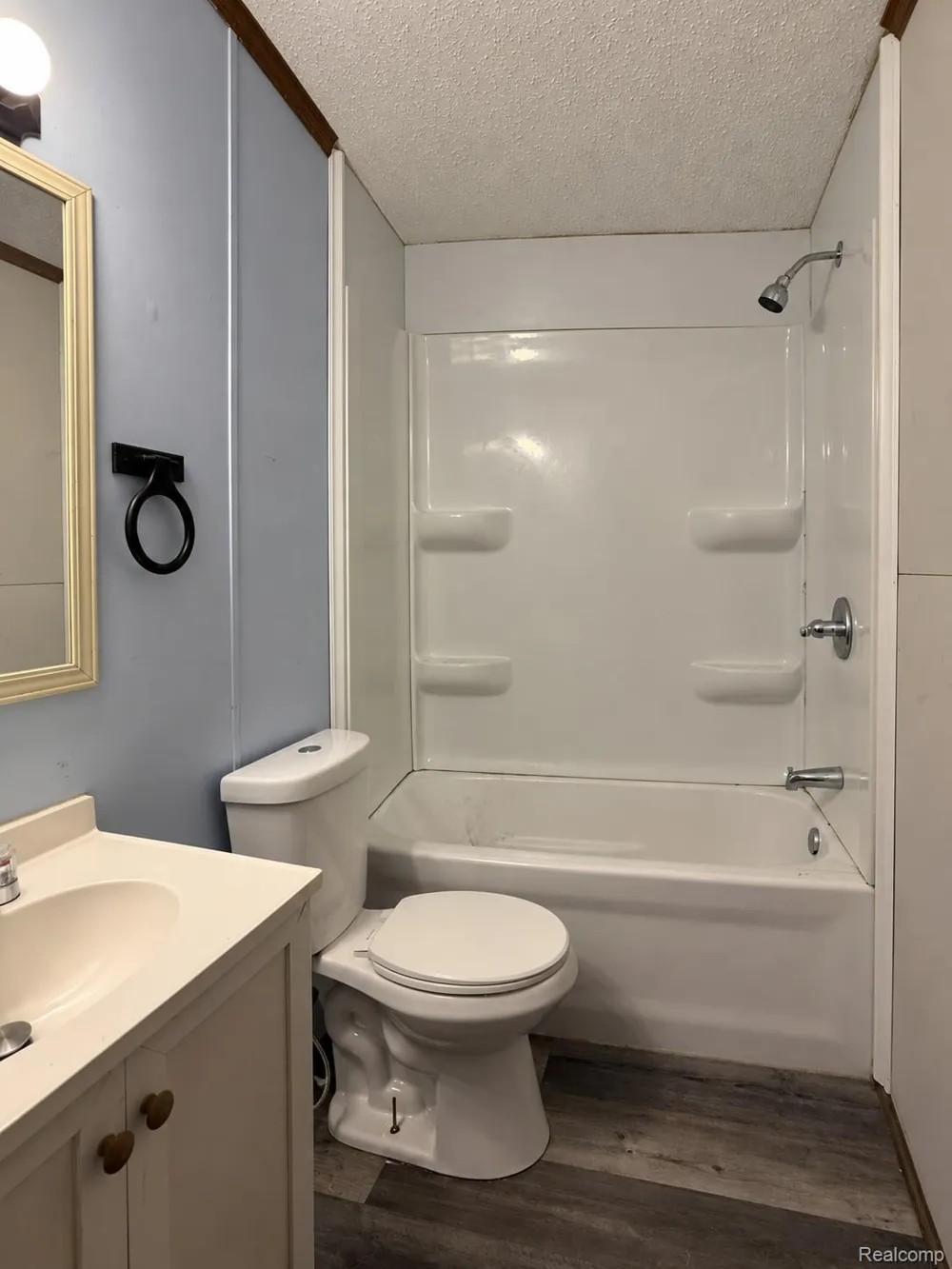 24654 Deer Creek Drive Flat Rock City, MI 48134