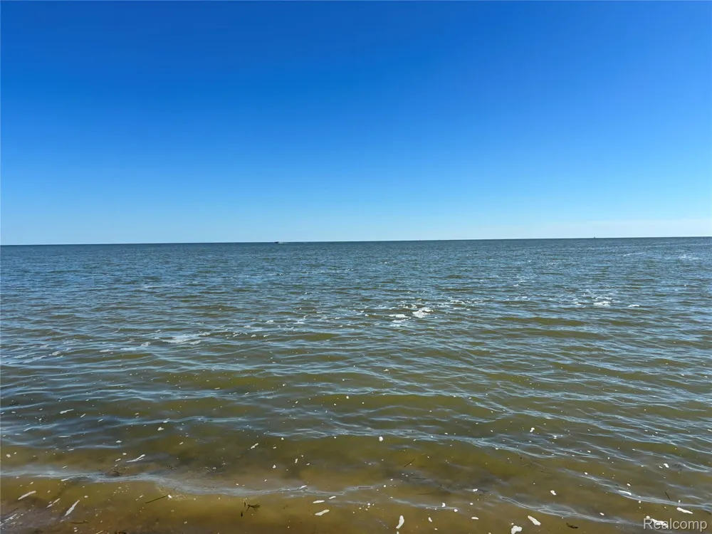 3861 E Michigan Avenue Sims Township, MI 48703