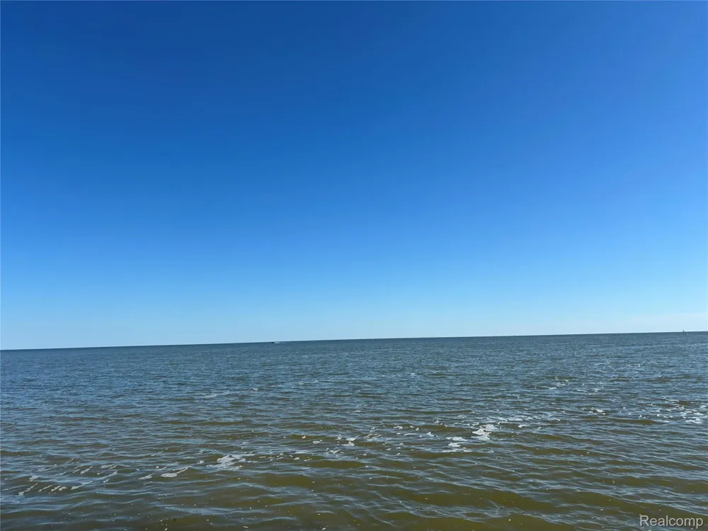 3861 E Michigan Avenue Sims Township, MI 48703
