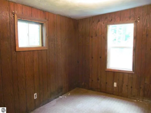 22484 90th Avenue Highland Township, MI 49665
