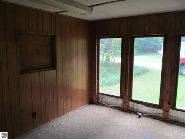 22484 90th Avenue Highland Township, MI 49665