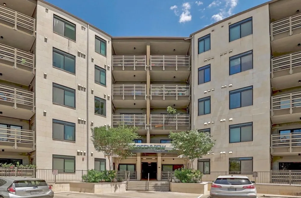 3600 S Lamar Boulevard #215 Austin, TX 78704