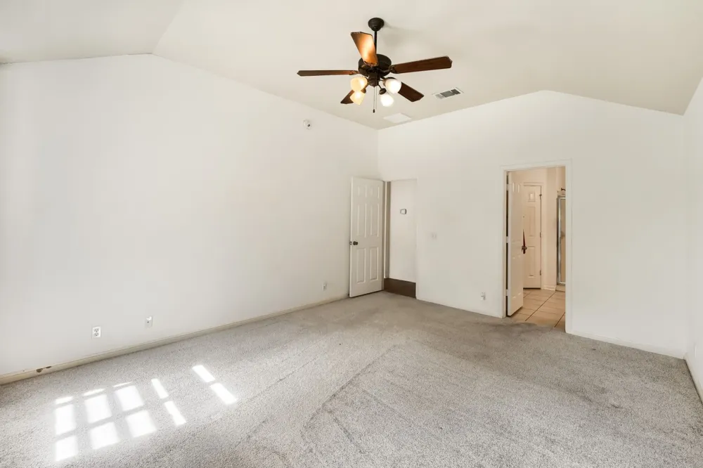 19009 Leigh Lane Pflugerville, TX 78660