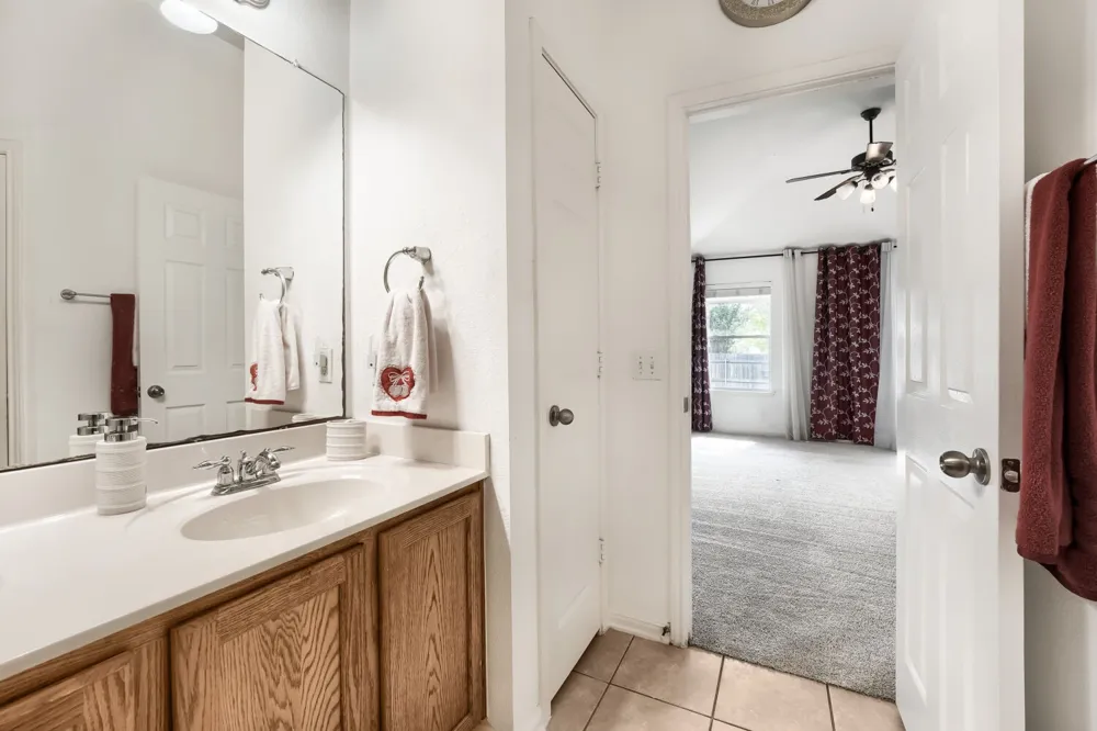19009 Leigh Lane Pflugerville, TX 78660