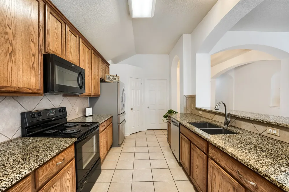 19009 Leigh Lane Pflugerville, TX 78660