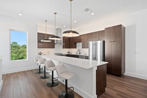 5201 E Martin Luther King Jr Boulevard #7103