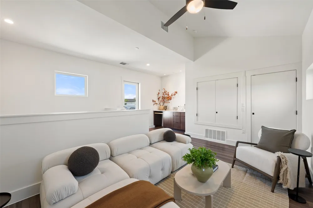 5201 E E. MLK Jr Boulevard #6106 Austin, TX 78721