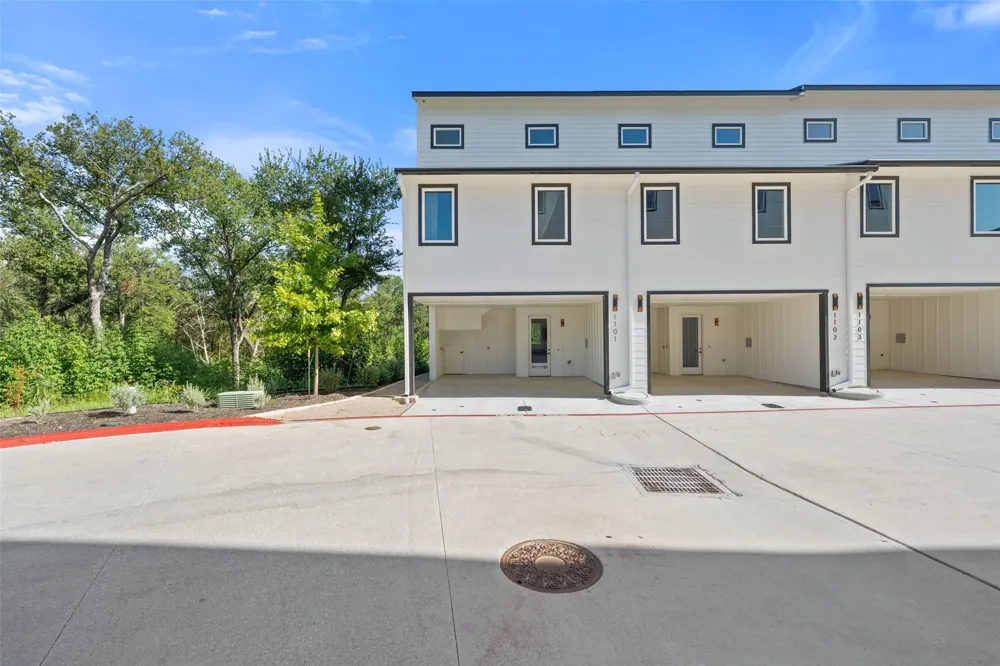 5201 E E. MLK Jr Boulevard #6106 Austin, TX 78721