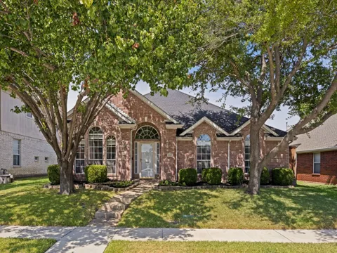 1697 Castle Rock Drive