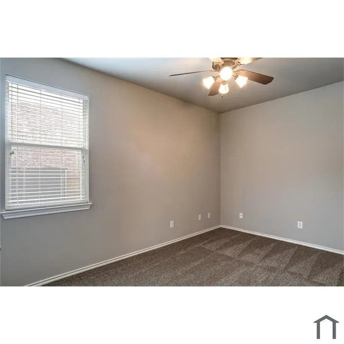 1709 Duck Cove Drive Aubrey, TX 76227