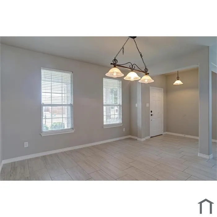 1709 Duck Cove Drive Aubrey, TX 76227