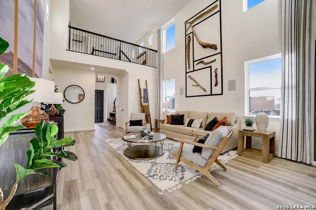 2118 GABBY COLE LN San Antonio, TX 78253