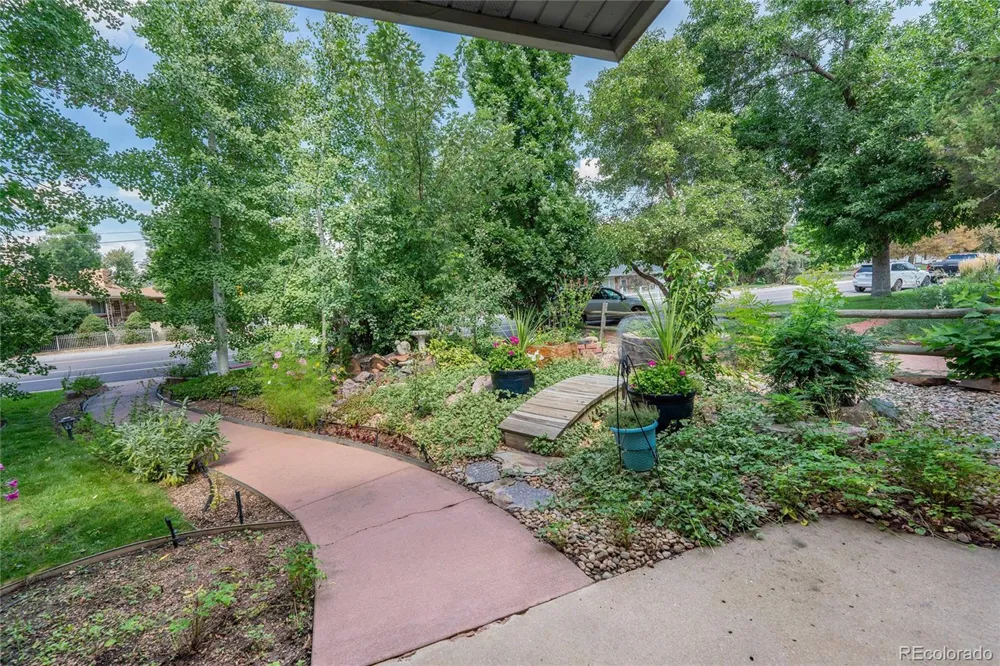 804 W Shepperd Avenue Littleton, CO 80120