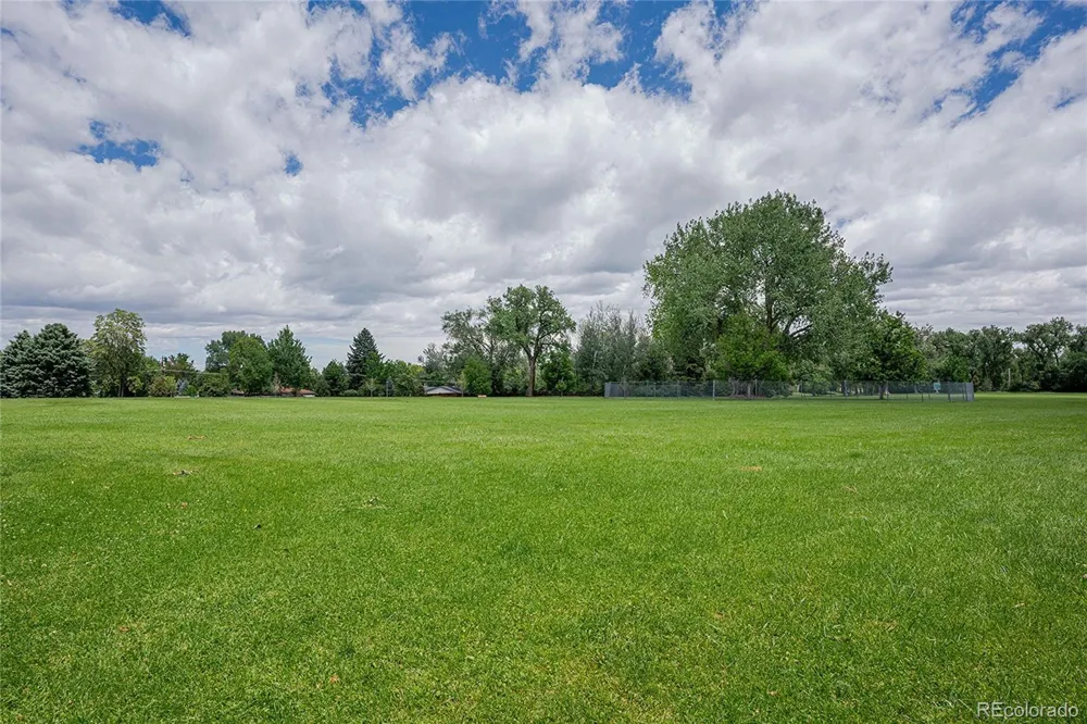 804 W Shepperd Avenue Littleton, CO 80120