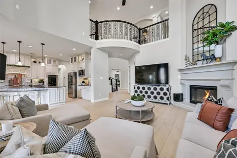 2204 Stillhouse Hollow Lane