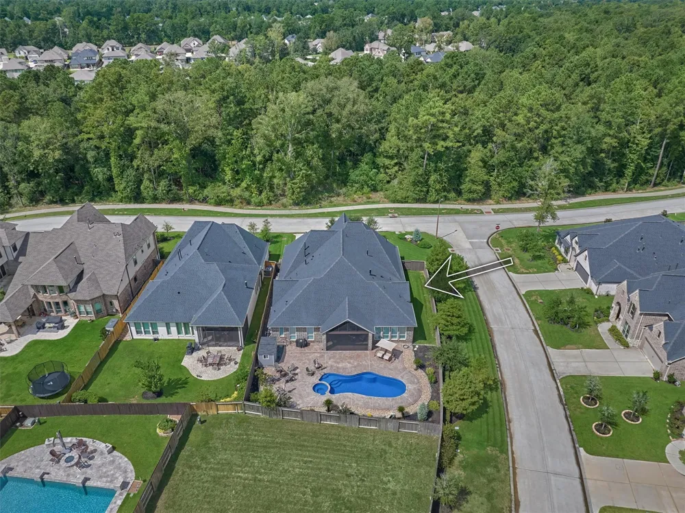 305 Pewter Sky Drive Montgomery, TX 77316