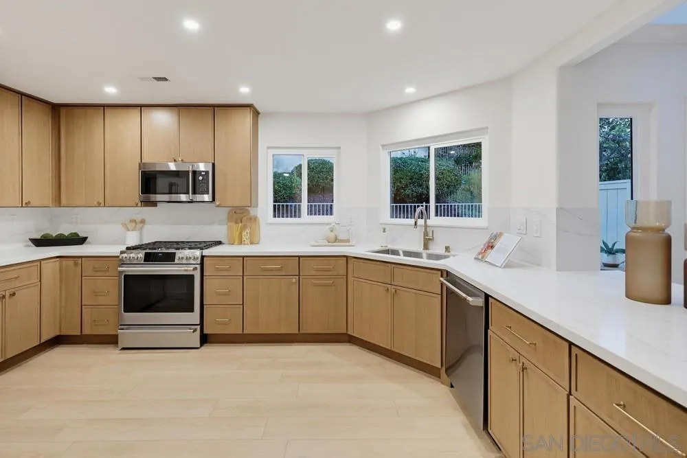 1465 Caminito Solidago La Jolla, CA 92037