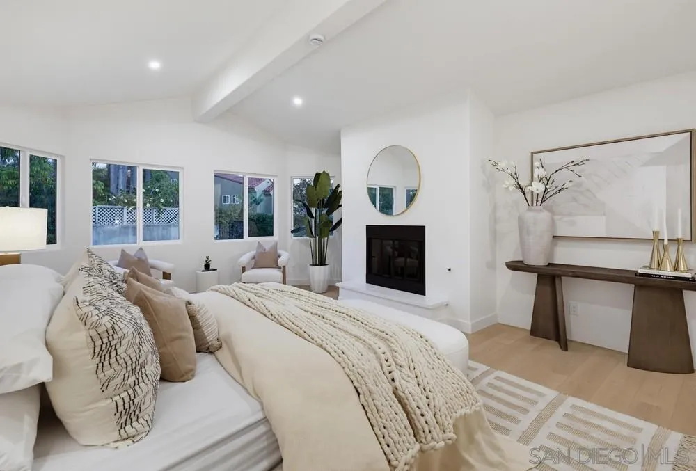 1465 Caminito Solidago La Jolla, CA 92037