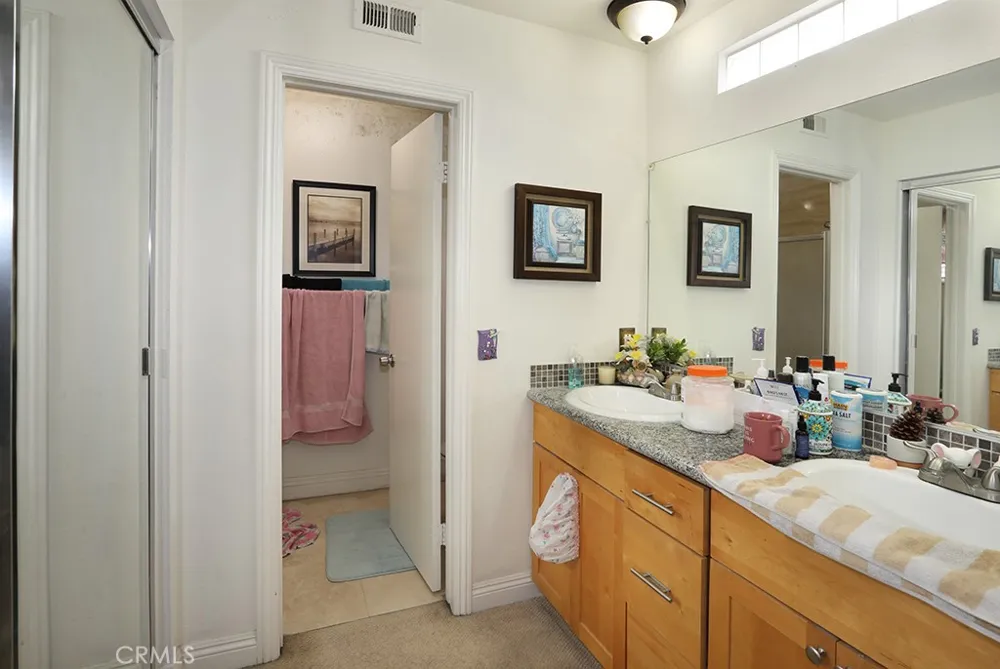 7912 2nd #6 Stanton, CA 90680