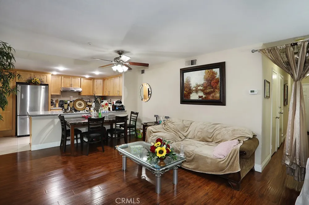 7912 2nd #6 Stanton, CA 90680