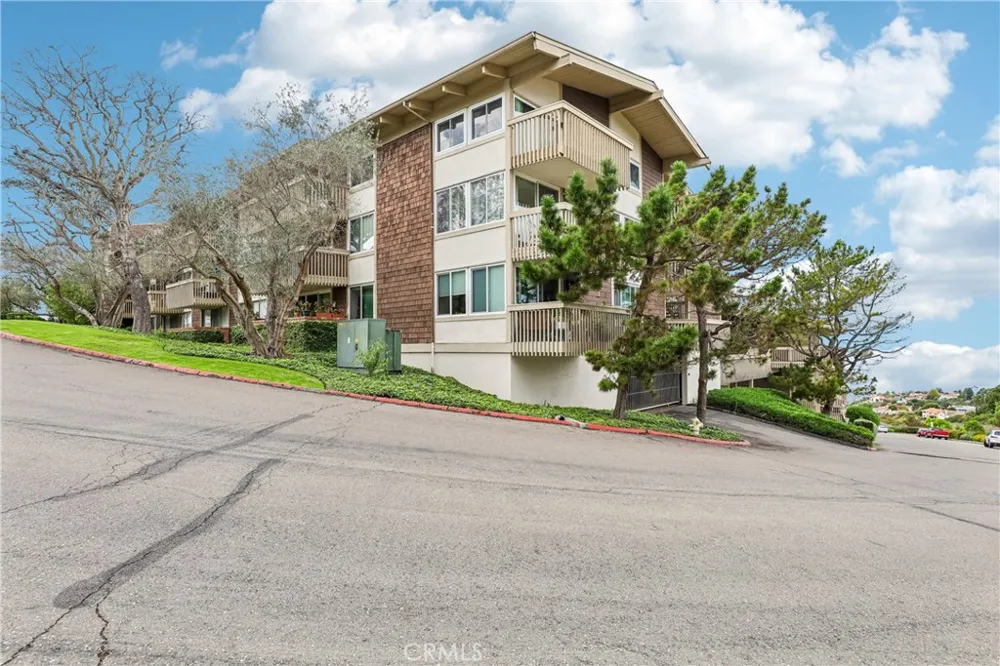 6542 Ocean Crest Drive #B306 Rancho Palos Verdes, CA 90275