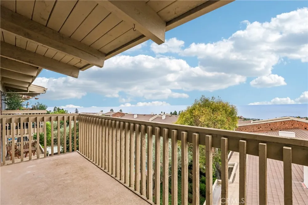 6542 Ocean Crest Drive #B306 Rancho Palos Verdes, CA 90275