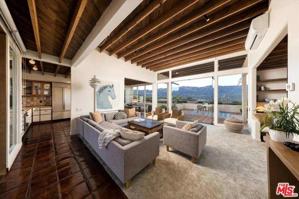 1410 La Cima Road Santa Barbara, CA 93101