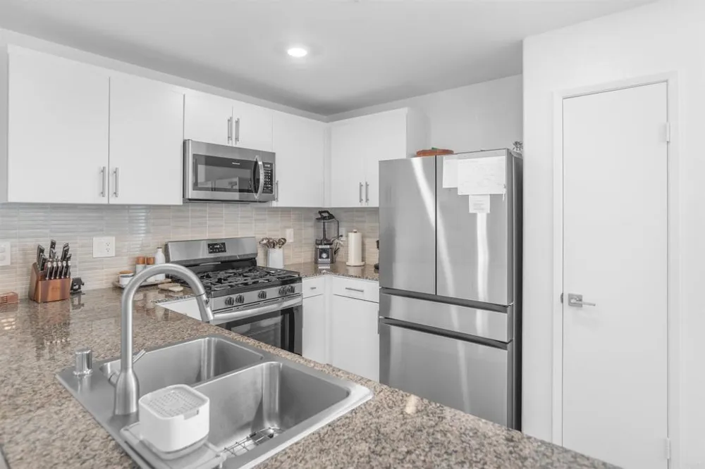 5062 Wrangler Way Hemet, CA 92545