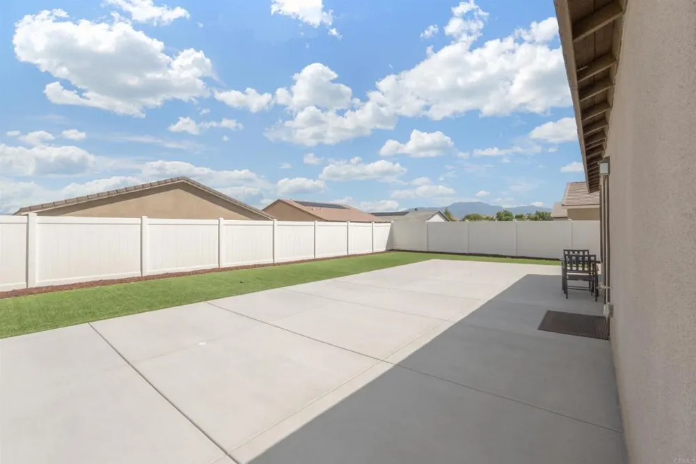 5062 Wrangler Way Hemet, CA 92545