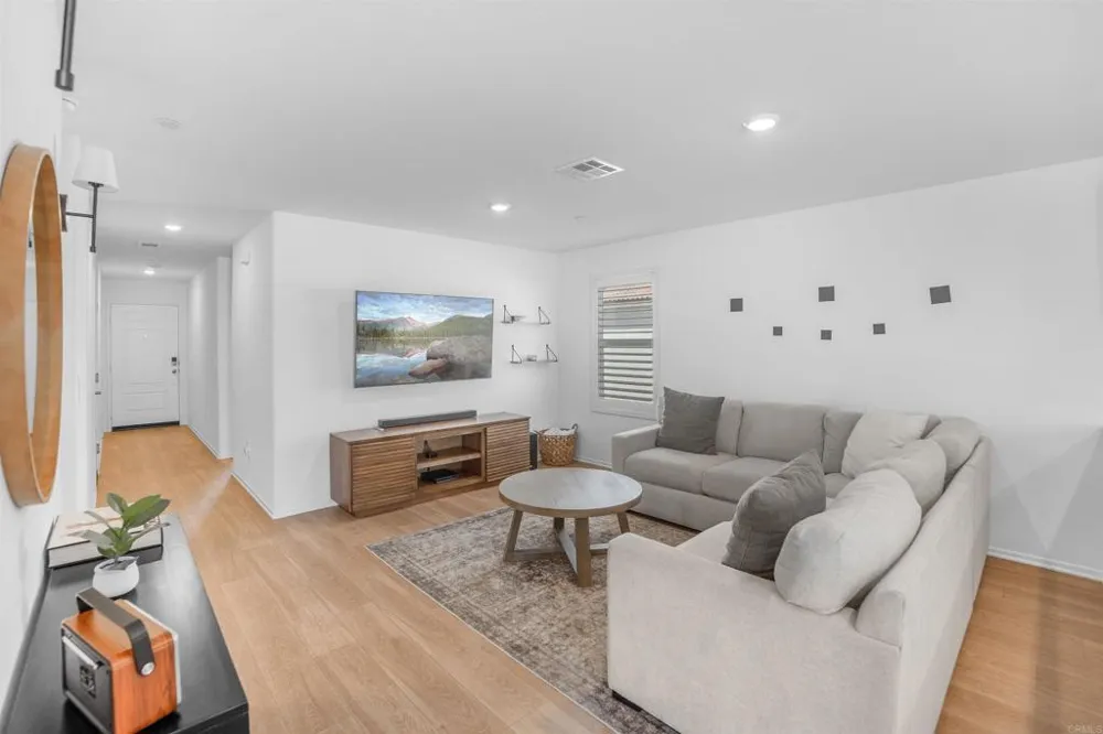 5062 Wrangler Way Hemet, CA 92545